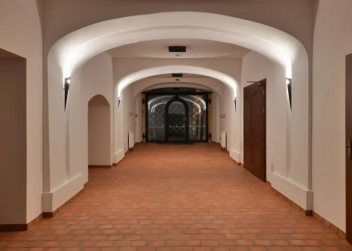 Maly Pivovar Отель 4*