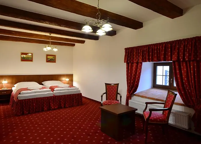 Отель Maly Pivovar 4*